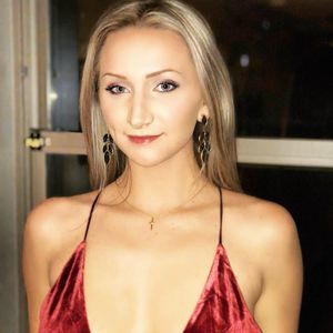 Meet your Posher, Gillian